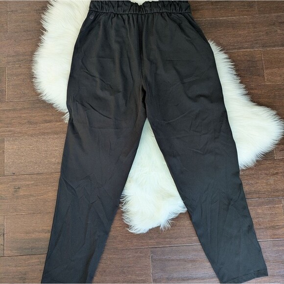 Lululemon Black Keep Moving 7/8 Pant Size 8 W5DCFS - Picture 6 of 8
